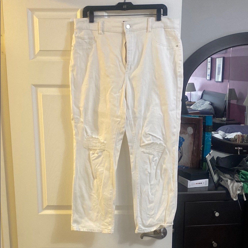 DL1961 White Denim Jeans